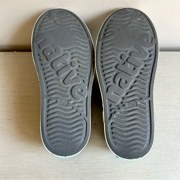 Native Jefferson Disney Parks Mickey Mouse Slip On Shoes Size M3/W5 Black - Picture 12 of 12